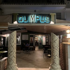 PUB OLIMPUS